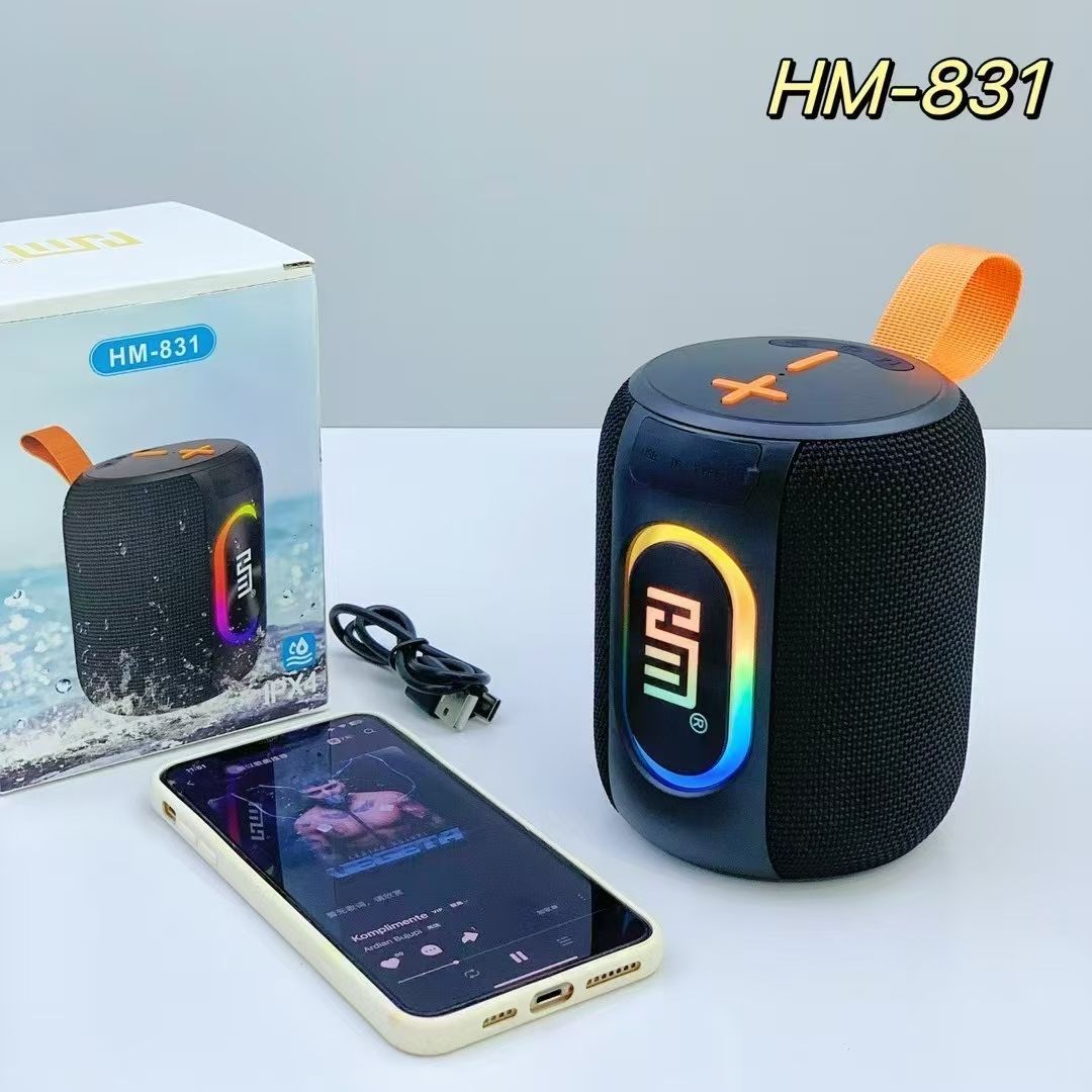 hm-831 HM-831 Mini Portable BlueTooth Speaker - Image 1
